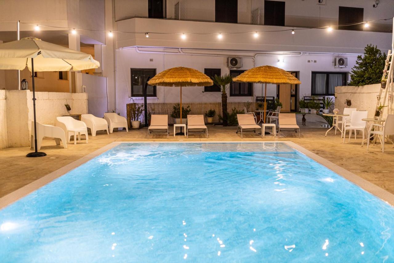 La Gemma Del Salento Rooms&Apartments ラーカレ エクステリア 写真