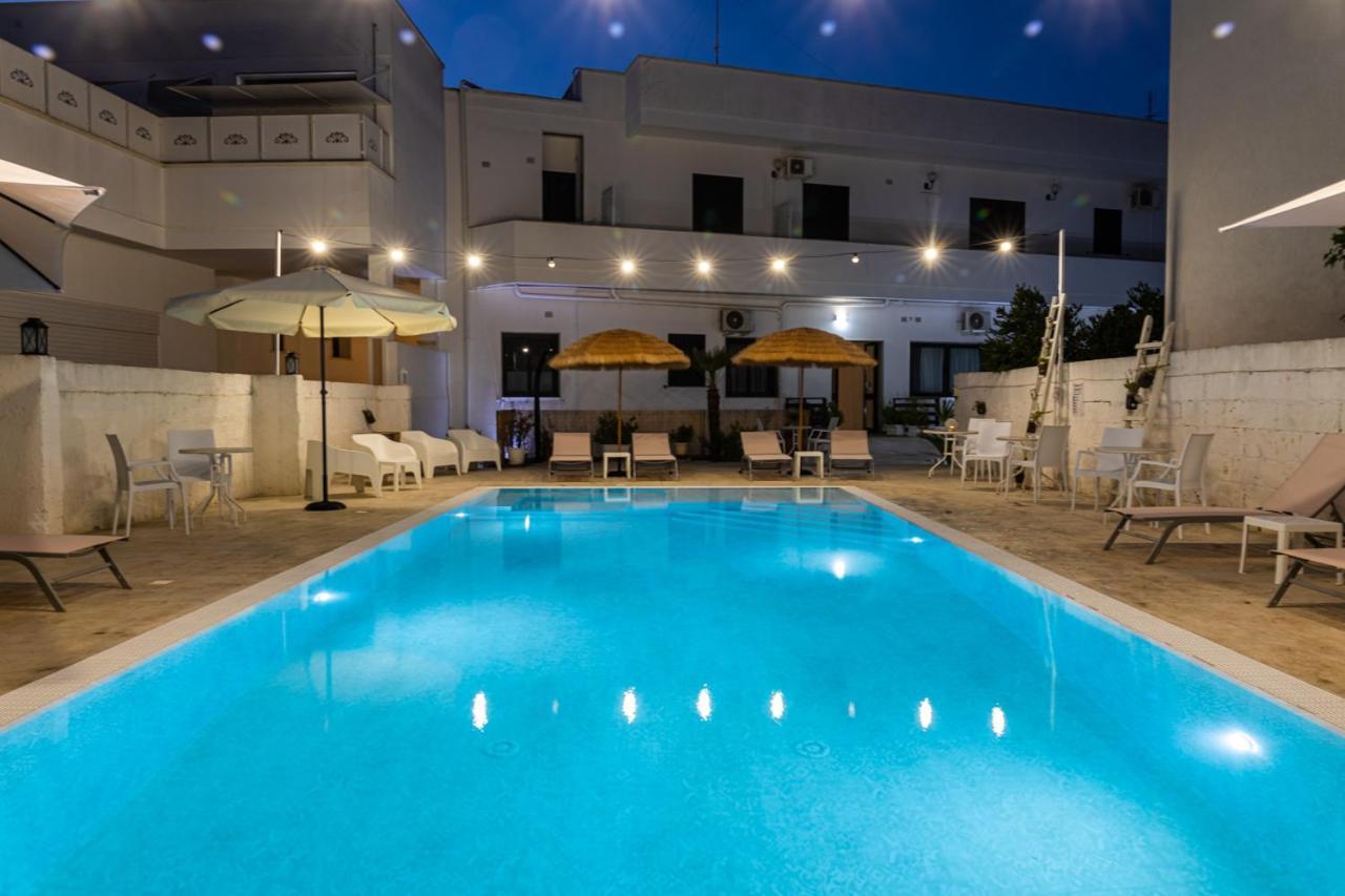 La Gemma Del Salento Rooms&Apartments ラーカレ エクステリア 写真