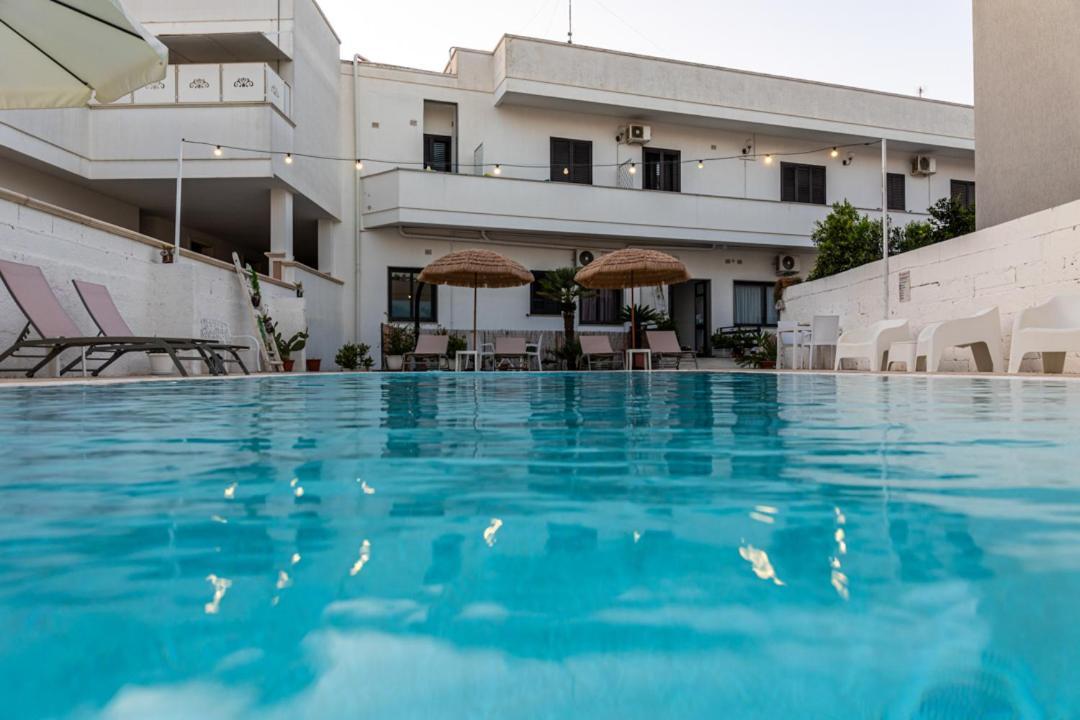 La Gemma Del Salento Rooms&Apartments ラーカレ エクステリア 写真