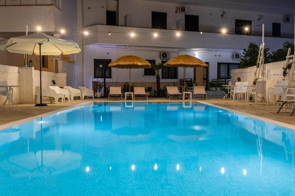 La Gemma Del Salento Rooms&Apartments ラーカレ エクステリア 写真